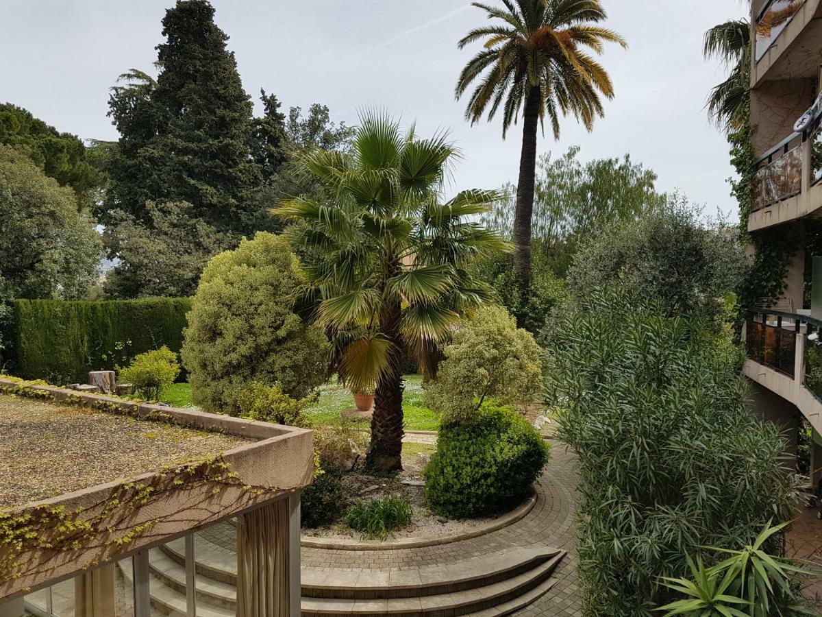 Les Palmiers A 700M De La Mer Nizza Exterior foto